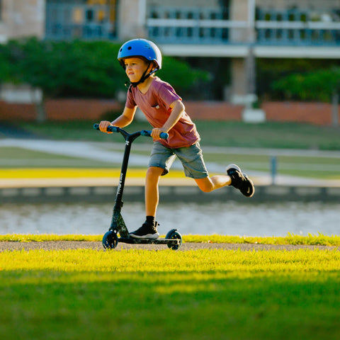 Root Industries Type R Mini Blue Splatter Complete Scooter – World