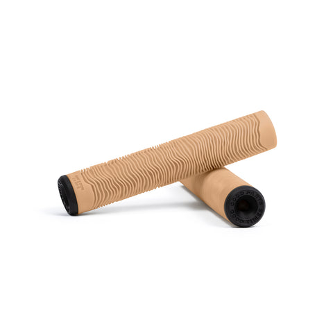 Tilt Topo Two Sand Grips